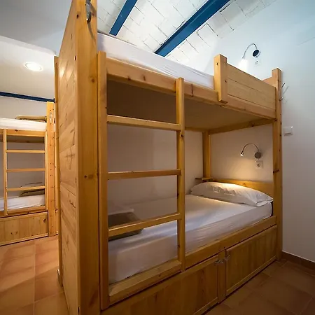 Crux Auberge de jeunesse Adahuesca